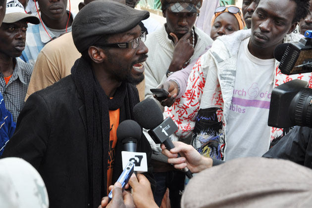 Fadel Barro, Y'en a marre, in Dakar am 3.2.2012